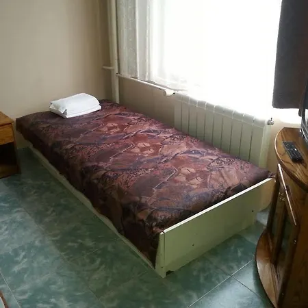 Kanclera Szálloda 2*